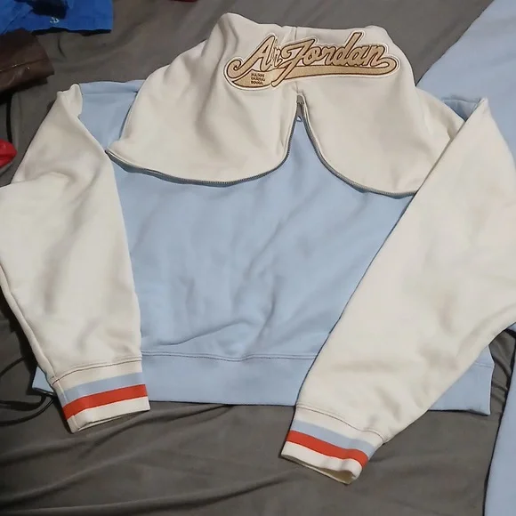 Air Jordan (Madison Chateau Rouge)Light Blue‎ and White Tracksuit. Sz.Sm - Picture 4 of 12